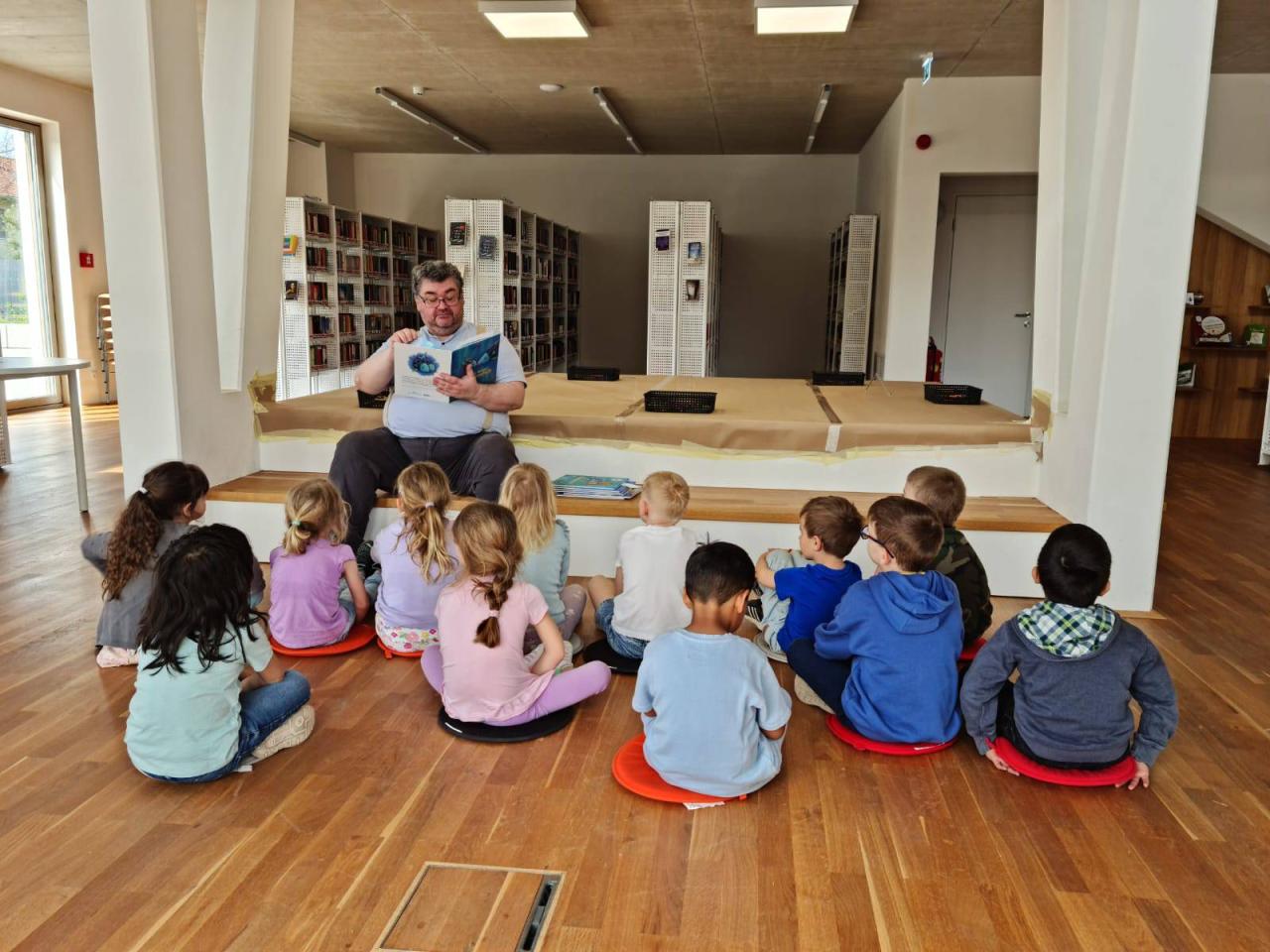 Lesen & Zeichnen Kindergarten Kapellerfeld